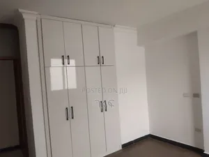 3bdrm Apartment in የሚሸጥ ፅድት ያለ አፓርትመንት, Bole for sale