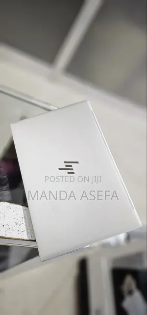 New Laptop HP Envy 13 16GB Intel Core I5 SSD 512GB