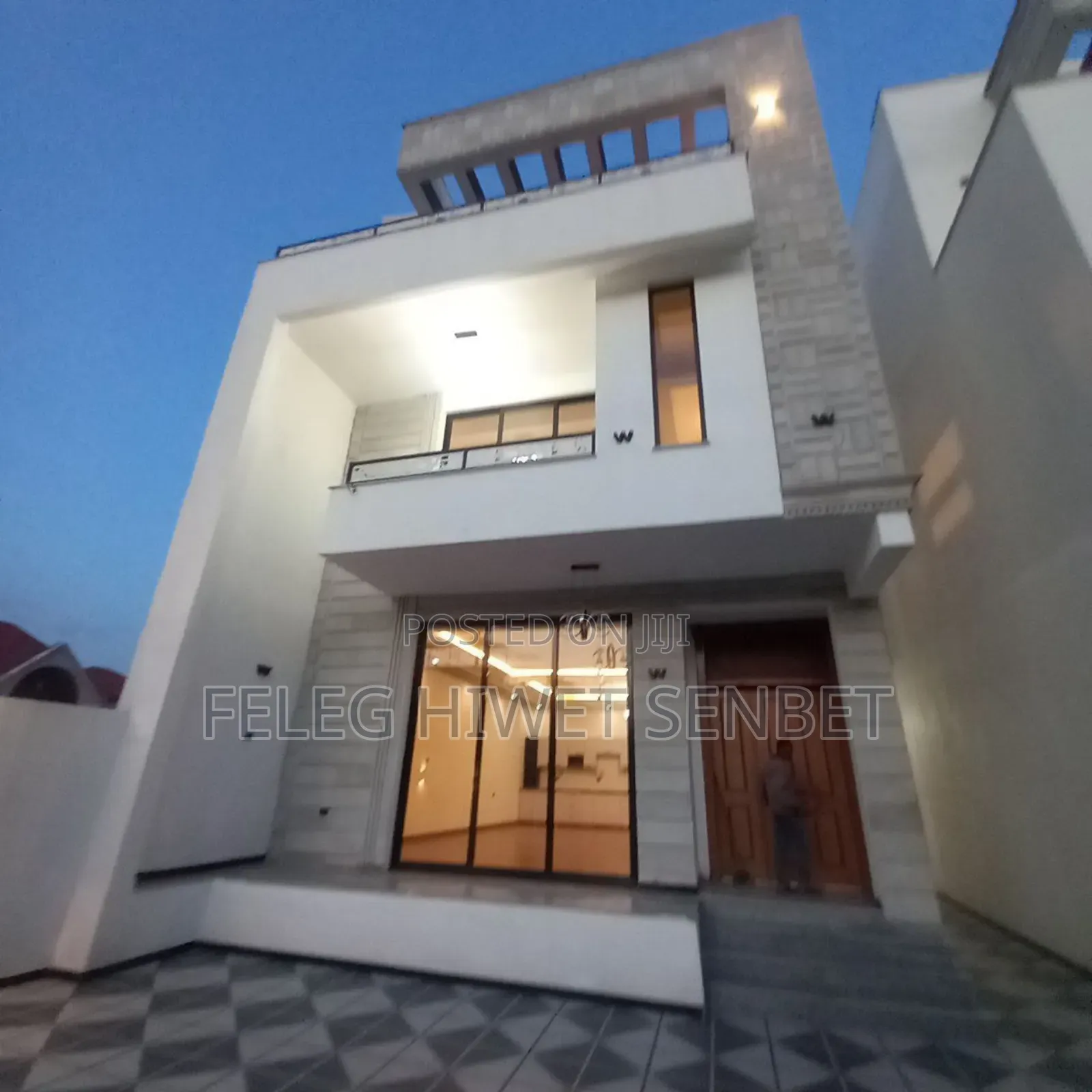 Furnished 8bdrm House in Aa, Bole for sale