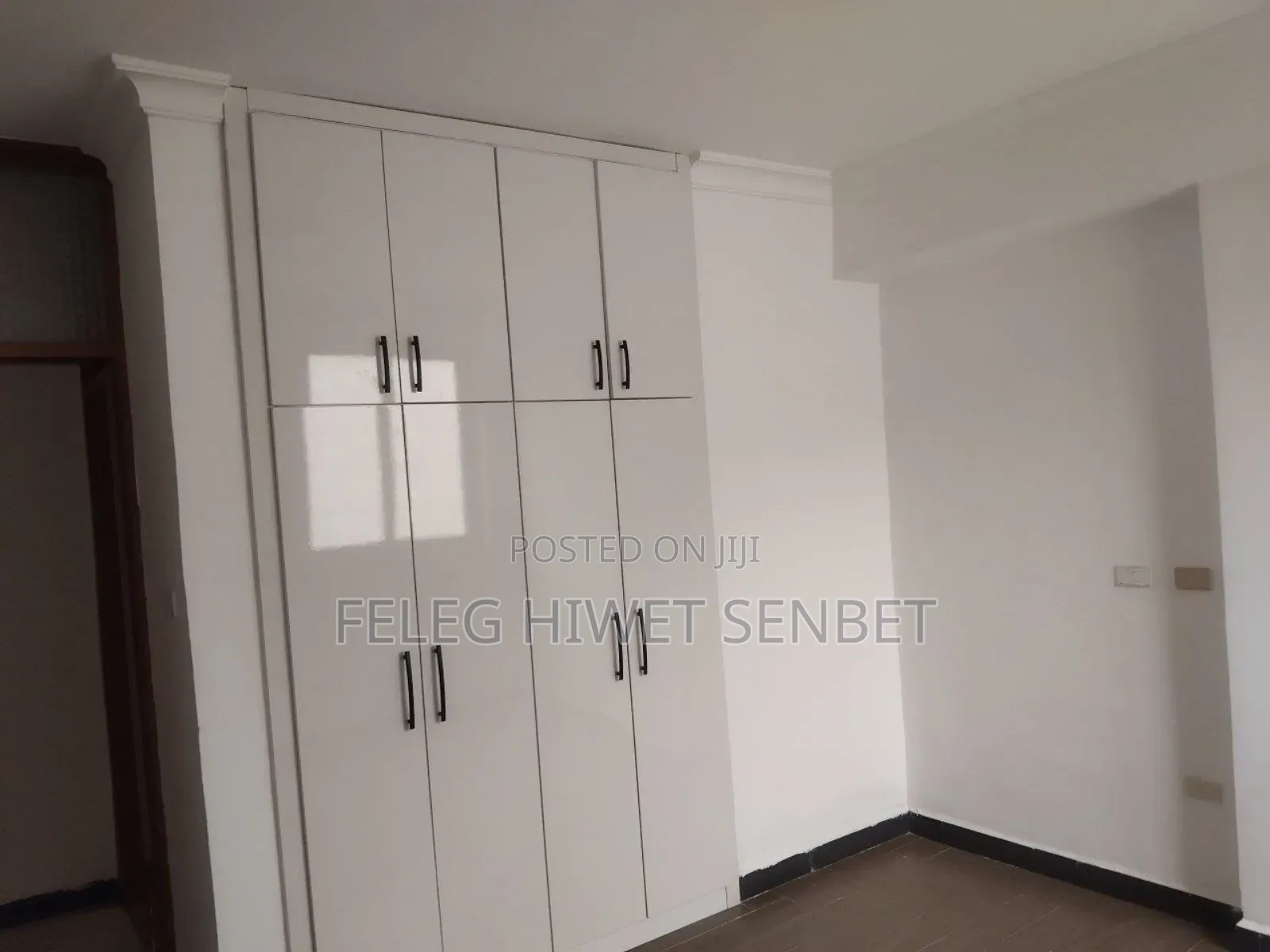 Furnished 8bdrm House in Aa, Bole for sale