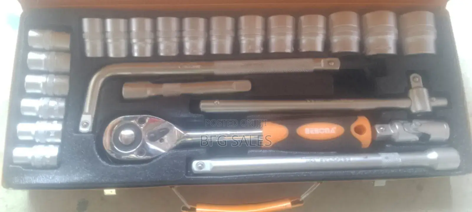 24 PCS 1/2" Socket Set(ሴት ጆደር)-German