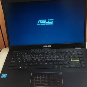 Photo - Laptop Asus 4GB Intel Celeron SSD 128GB