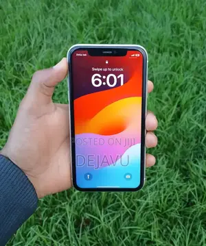 Apple iPhone 11 128 GB White