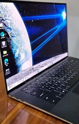 Photo - New Laptop Dell XPS 15 32GB Intel Core I7 SSD 512GB