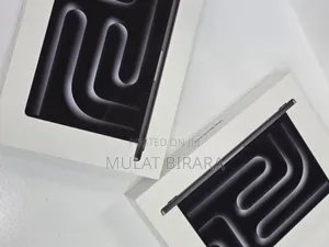 New Apple MacBook Pro 2024 M4 14-Inch 16GB Apple M4 Pro SSD 512GB