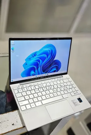 New Laptop HP Envy 13 16GB Intel Core I5 SSD 512GB