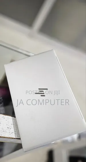 New Laptop HP Envy 13 16GB Intel Core I5 SSD 512GB