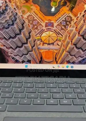 New Laptop Microsoft Surface Laptop 4 16GB Intel Core I7 SSD 512GB