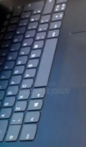 New Laptop Lenovo IdeaPad 320 4GB Intel Core I5 HDD 1T