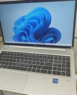 New Laptop HP 16GB Intel Core I5 SSD 512GB