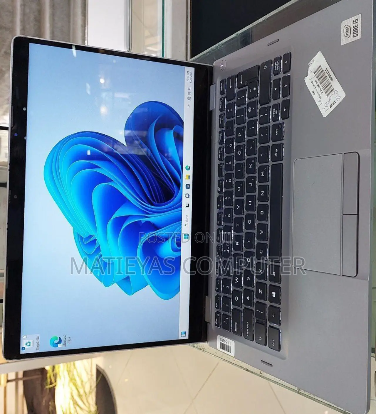 New Laptop Dell Latitude 13 3000 8GB Intel Core I5 SSD 512GB