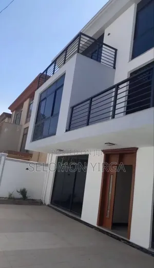 Photo - 9bdrm Farm House in Adis Ababa, Bole for sale