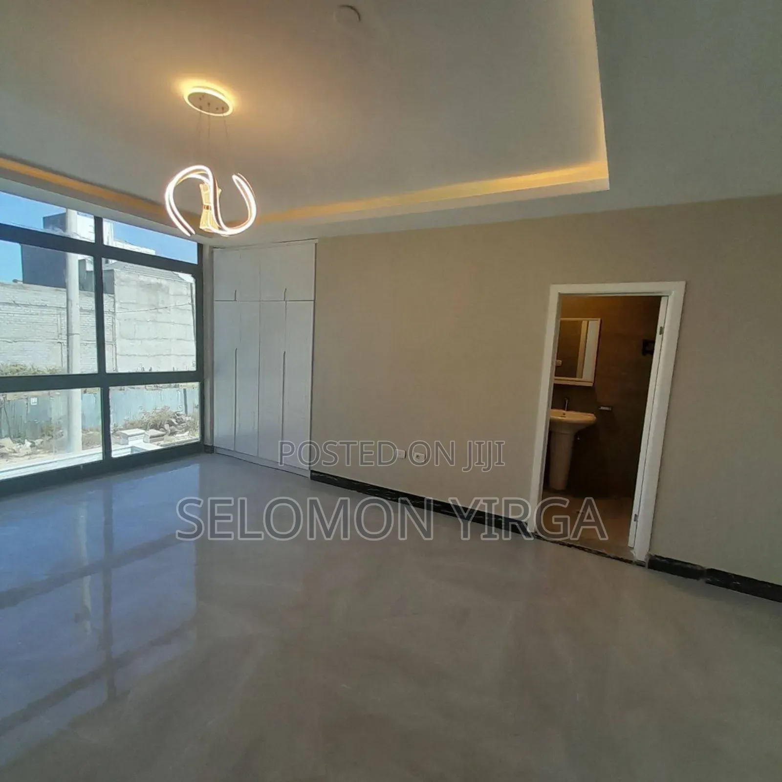 9bdrm Farm House in Adis Ababa, Bole for sale