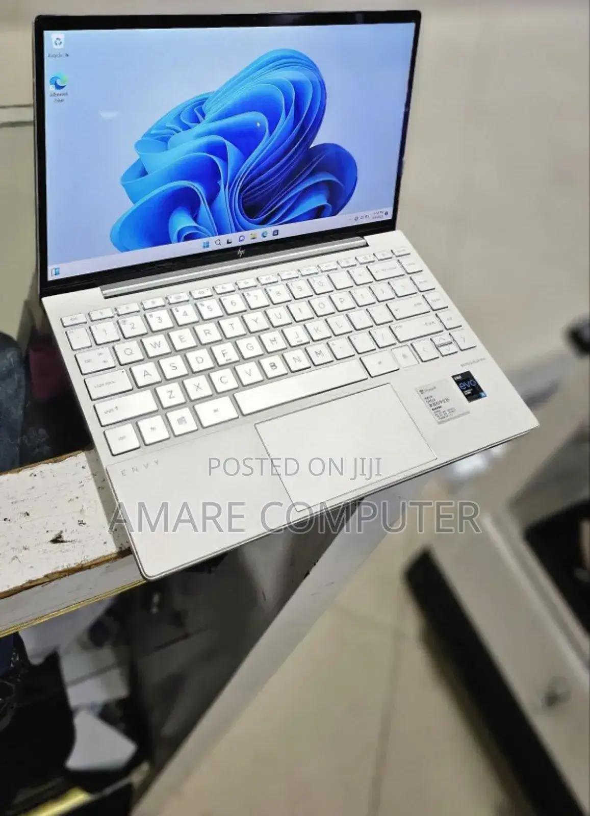 New Laptop HP Envy 14 16GB Intel Core I5 SSD 512GB