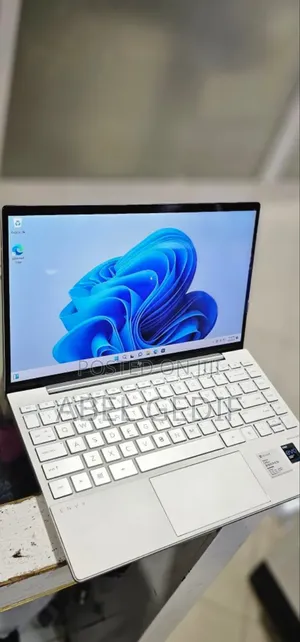 Photo - New Laptop HP Envy 14 8GB Intel Core I5 SSD 512GB