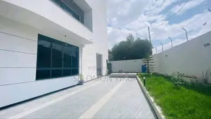 12bdrm Farm House in Adis Ababa, Bole for sale