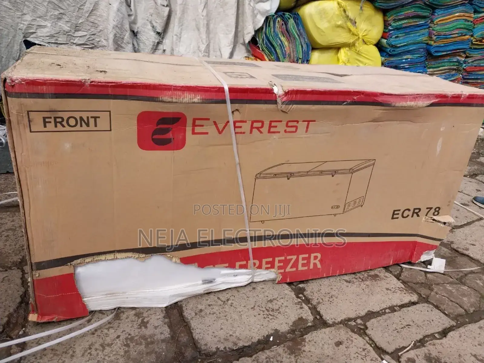 Everest Chest Freezers Ecr78 Deep Fridge Deliver