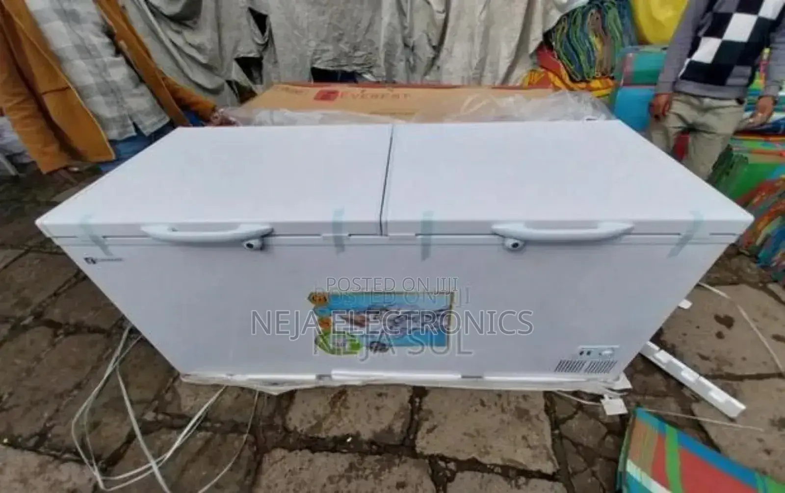 Everest Chest Freezers Ecr78 Deep Fridge Deliver