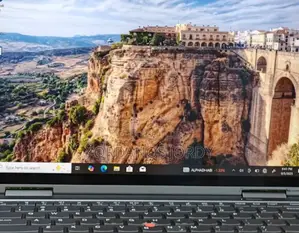 Photo - New Laptop Lenovo Thinkpad X1 Yoga 32GB Intel Core I7 SSD 512GB
