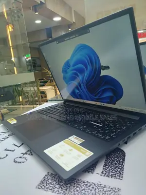 New Laptop Asus VivoBook 15 X505BA 16GB Intel Core I7 SSD 512GB