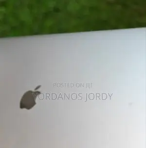 New Laptop Apple MacBook Pro 2019 16GB Intel Core I9 SSD 1T