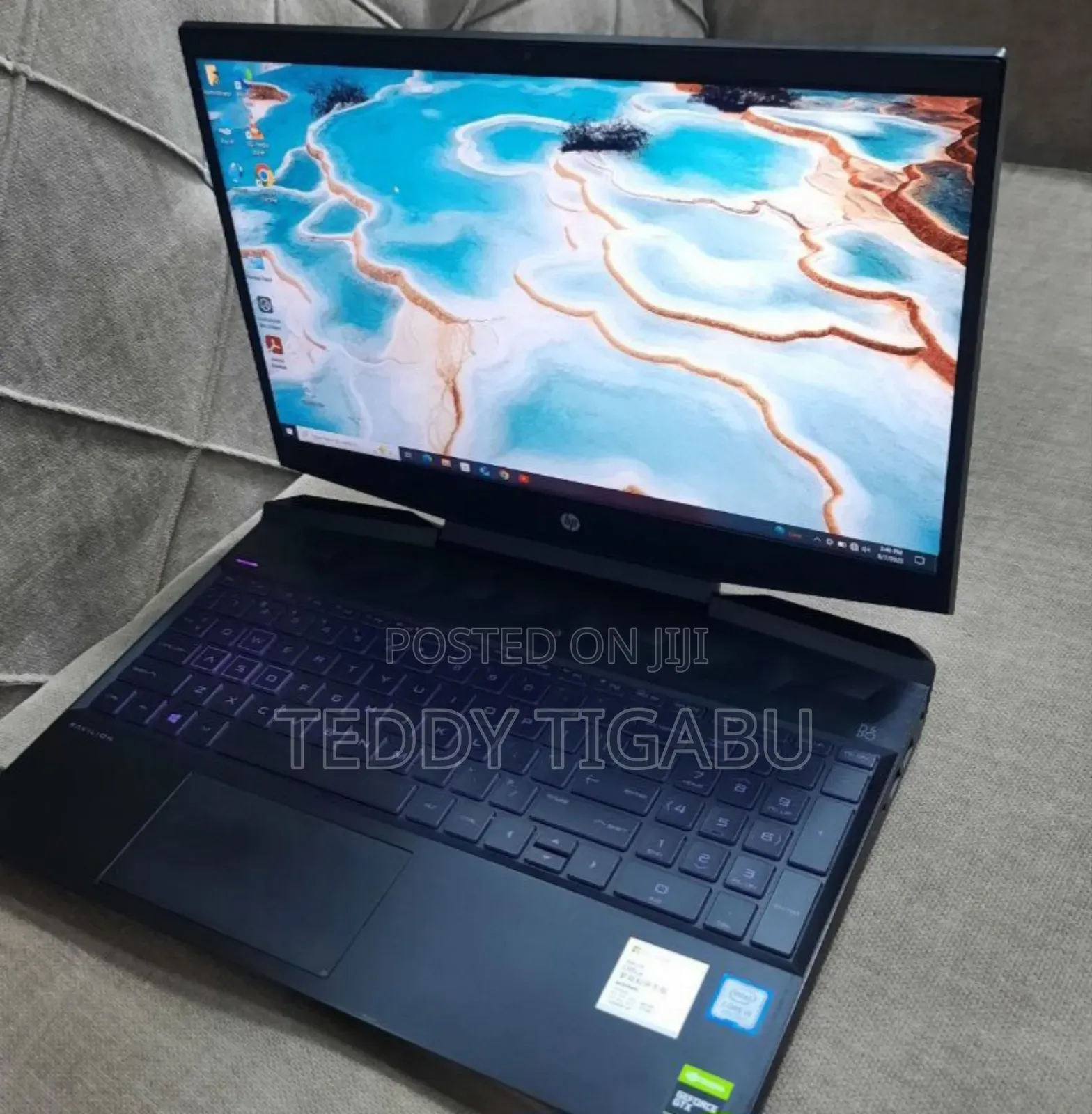 New Laptop HP Pavilion 15 8GB Intel Core I5 SSD 256GB