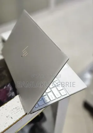 New Laptop HP Envy X2 16GB Intel Core I5 SSD 512GB