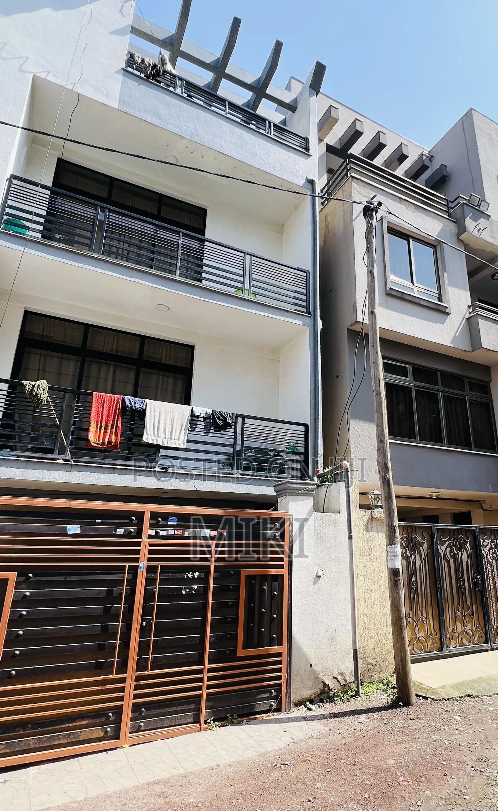 Furnished 5bdrm Townhouse/Terrace in Haile Garment, Nifas Silk-Lafto