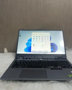Photo - New Laptop Lenovo LOQ 15IRH8 24GB AMD Ryzen 5 SSD 512GB