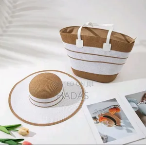 Photo - Summer Straw Bags With Hat