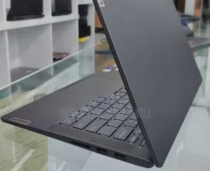 New Laptop Lenovo Ideapad 3 16GB Intel Core I7 SSD 512GB