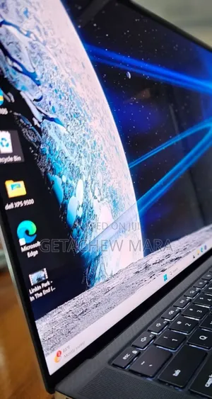 New Laptop Dell XPS 15 32GB Intel Core I7 SSD 512GB