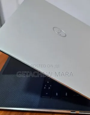 New Laptop Dell XPS 15 32GB Intel Core I7 SSD 512GB