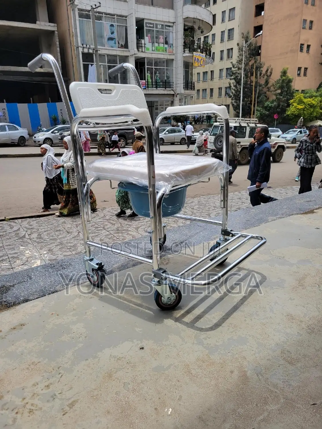 Toilet Chair回㝀commode Chair=Model:
Commode Chair
Sku:
741001