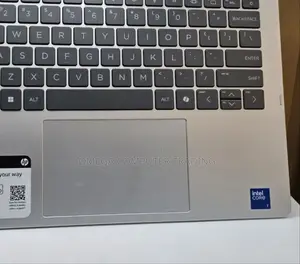 New Laptop HP OmniBook 5 14" 16GB Intel Core i7 SSD 1T