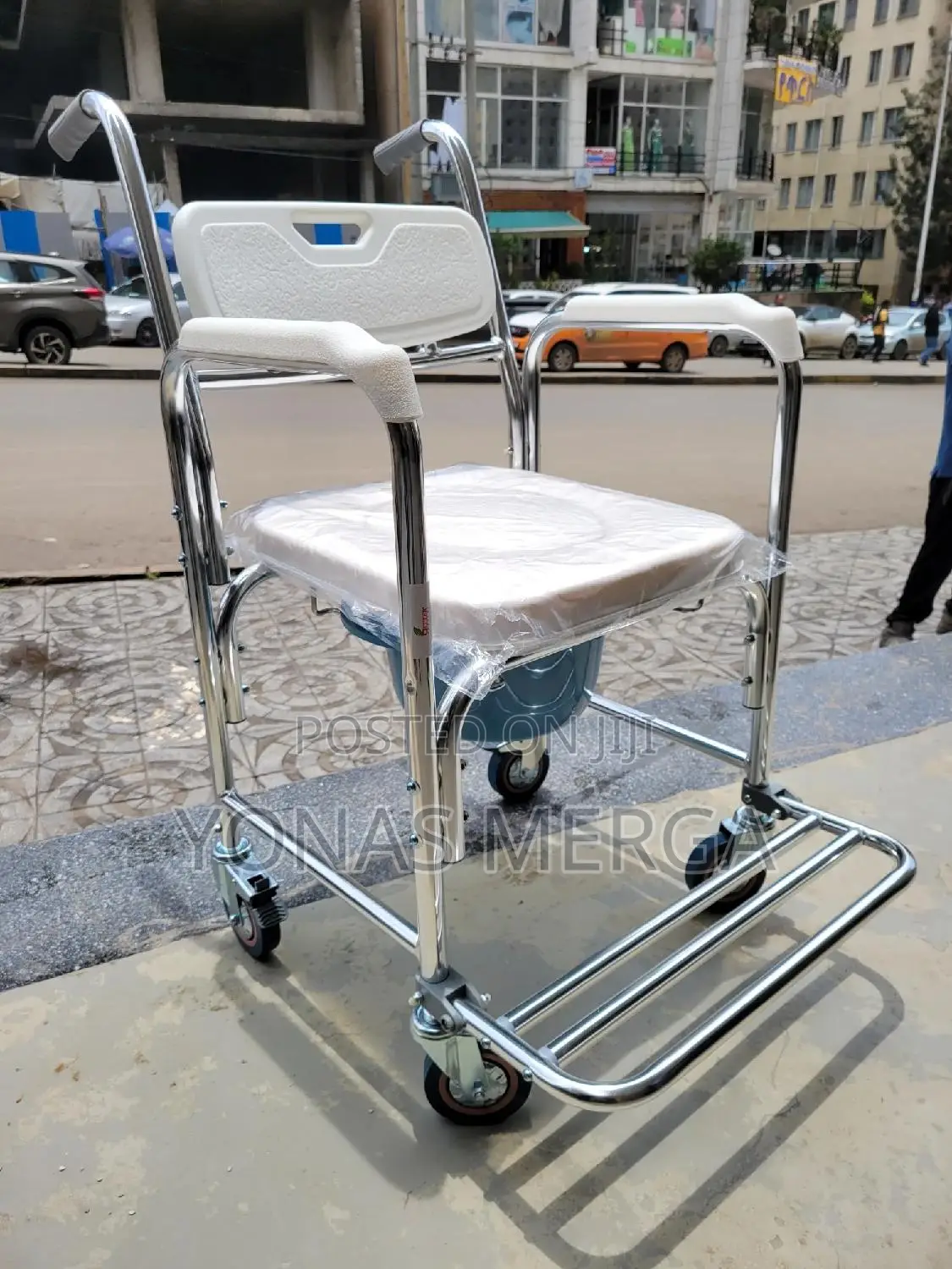 Toilet Chair炼勞commode Chair土toilet Seat White Beige Cushion