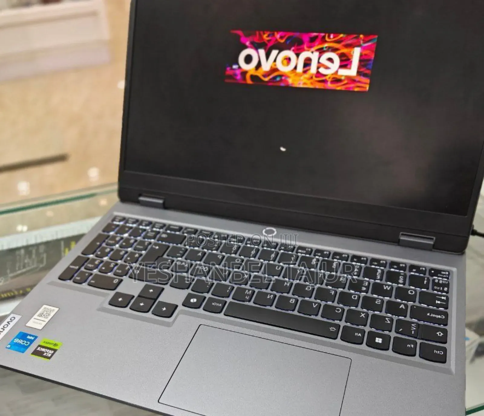 New Laptop Lenovo LOQ 15IRH8 16GB Intel Core I5 SSD 512GB