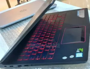 New Laptop Lenovo Legion Y520 16GB Intel Core I7 HDD 1T