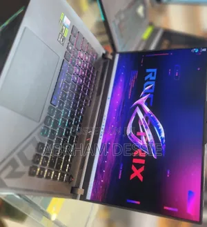 New Laptop Asus 16GB Intel Core I7 SSD 512GB