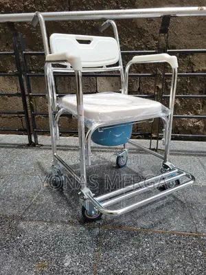 Photo - Toilet Chair=Toilet=Pot=Frame Is Made High-Quality Aluminum