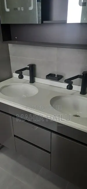 7bdrm House in ፊጋ, Bole for rent