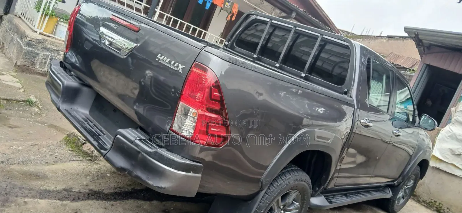 Toyota Hilux 2020 Silver