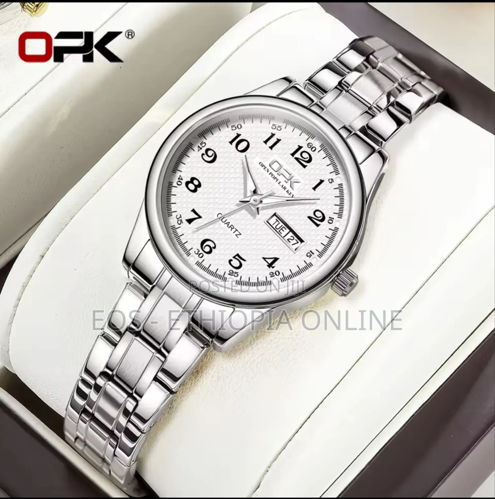 Women's Luxurious Quartz Watch - With Box [Preorder]