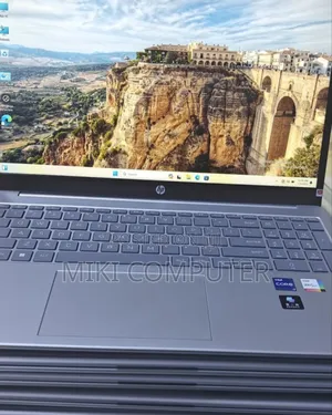 New Laptop HP Stream Notebook 16GB Intel Core I7 SSD 512GB