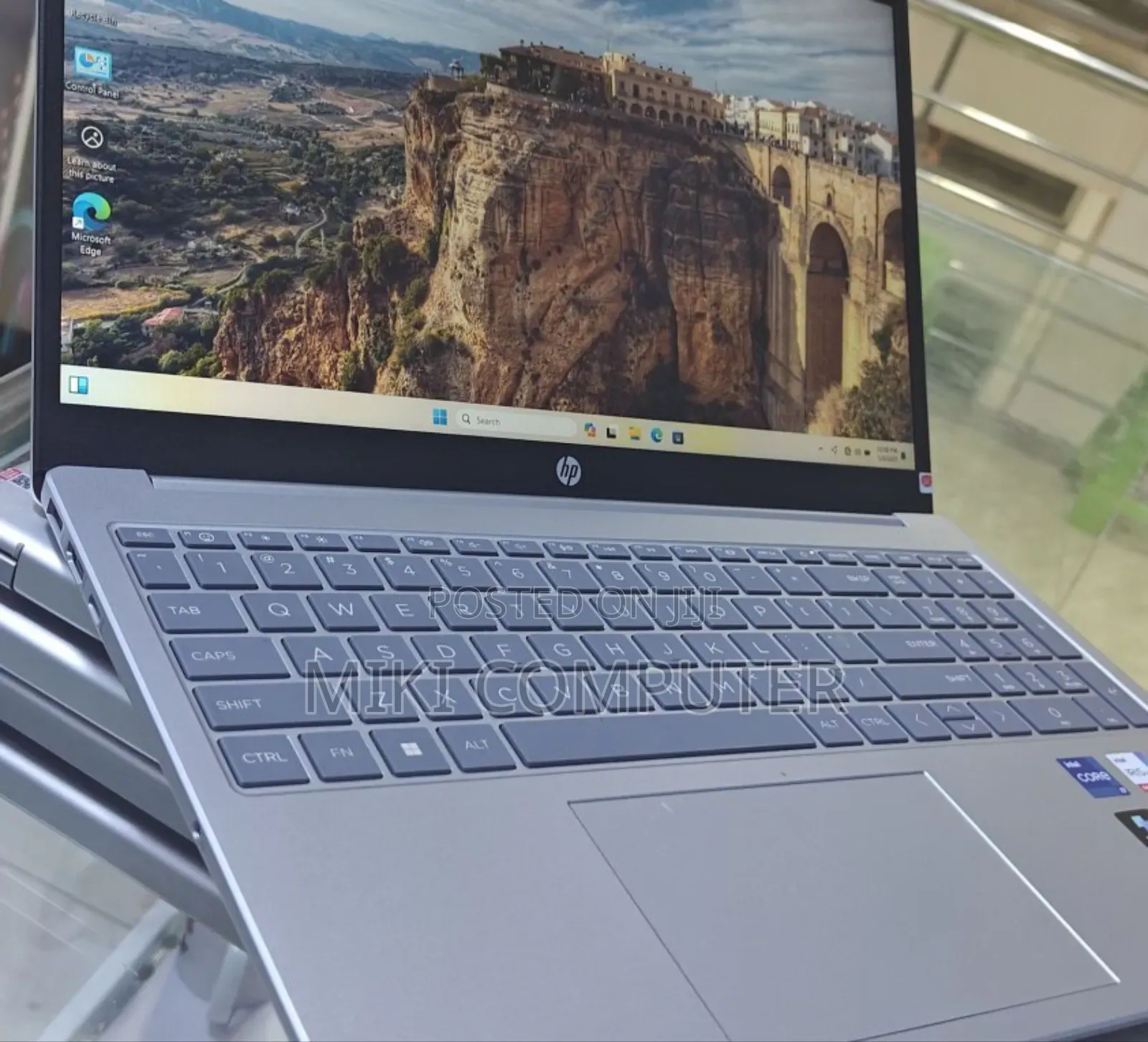 New Laptop HP Stream Notebook 16GB Intel Core I7 SSD 512GB