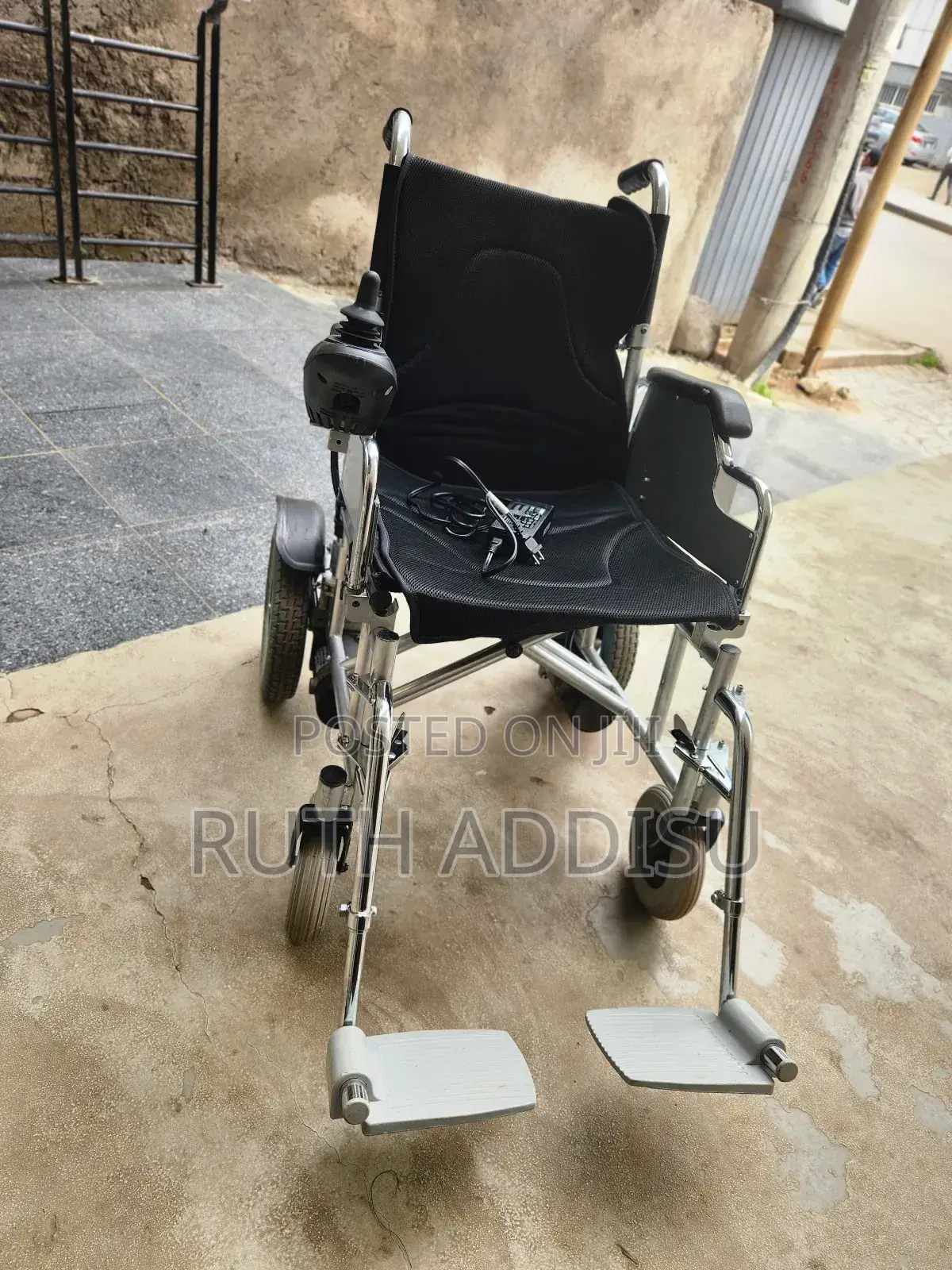 Electrical Wheelchair廁都electrical Wheelchair奔向wheelchair
