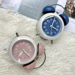 Photo - Quartz Alarm Clock
