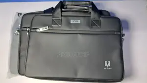 KVM 14-15 Inch Laptop Bag – Sleek, Light Professional!
