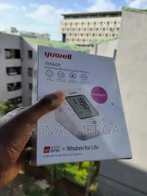 Photo - Bp Monitor脂山blood Pressure Monitor With Cuff Wrapping Guide