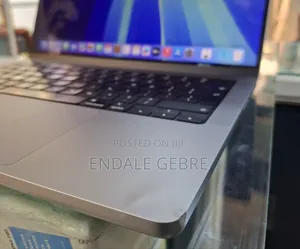 New Laptop Apple MacBook Pro 2021 M1 16GB Apple M1 Pro SSD 512GB